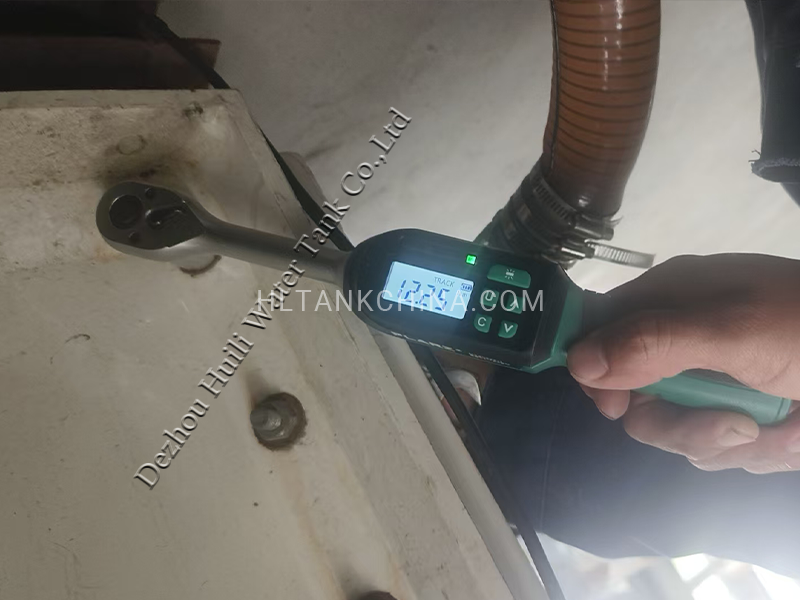 GRP panel corner bolt torque GRP panel corner bolt torque