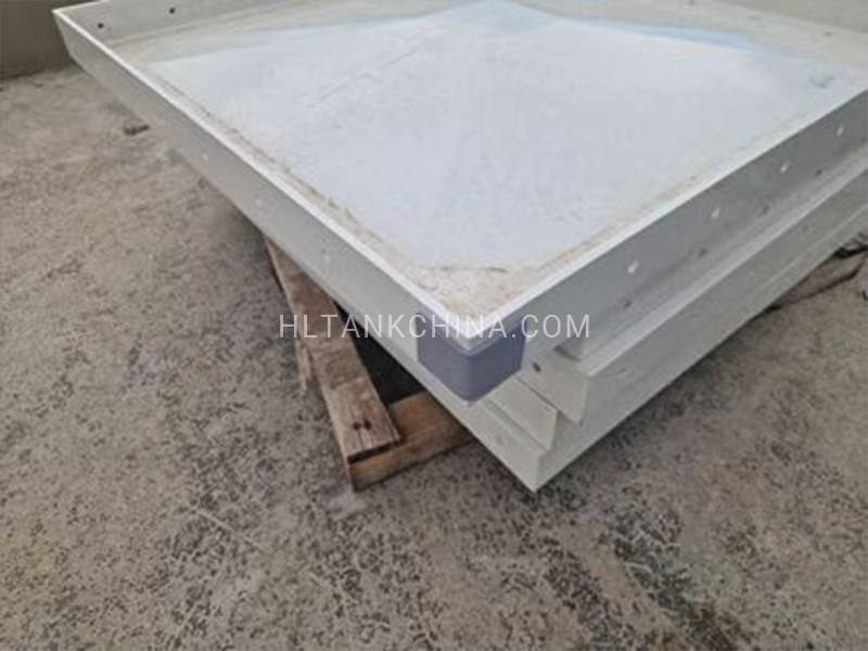 Add PVC foaming strips on FRP panel 4 corners Add PVC foaming strips on FRP panel 4 corners